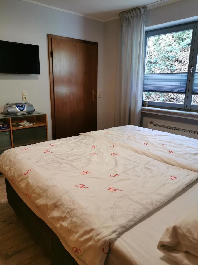 Ferienwohnung In Waldrandlage In Nationalpark Schleiden / Eifel Ngoại thất bức ảnh